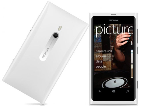 Nokia Lumia 800 color blanco