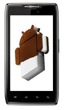 Motorola RAZR XT910 con Android Ice Cream Sandwich Logo