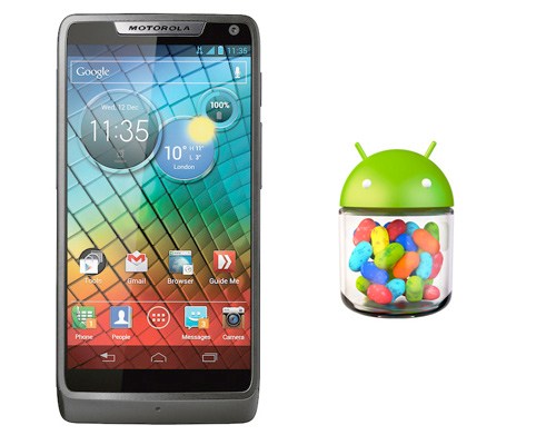 Motorola RAZR i con Android 4.1 Jelly Bean