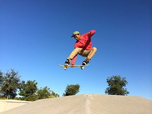 Apple iPhone 5S ejemplo foto skate saltando