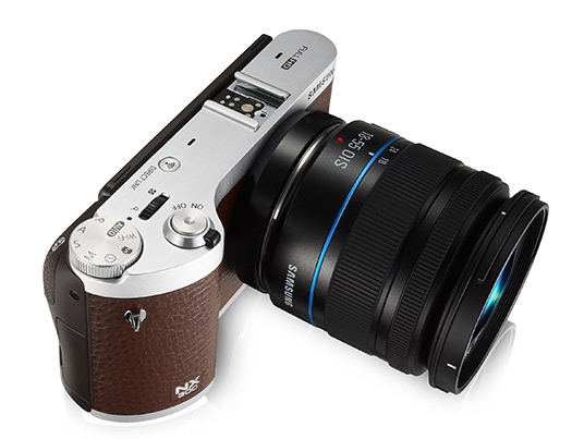 Samsung cámara NX-300M con Tizen OS
