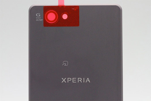 Sony  SO-04F Altair  registro FCC cubierta trasera color negro detalle Flash LED Cámara G Lens 20.7 MP