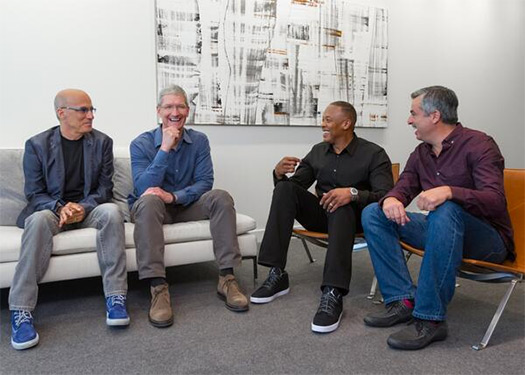 Apple Tim Cook, Dr Dre y Jimmy Iovine en compra de Beats Audio