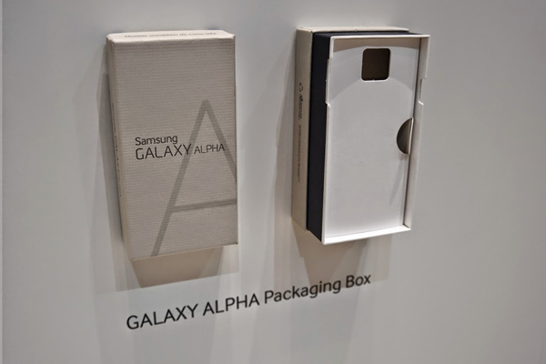 alpha-retail-box