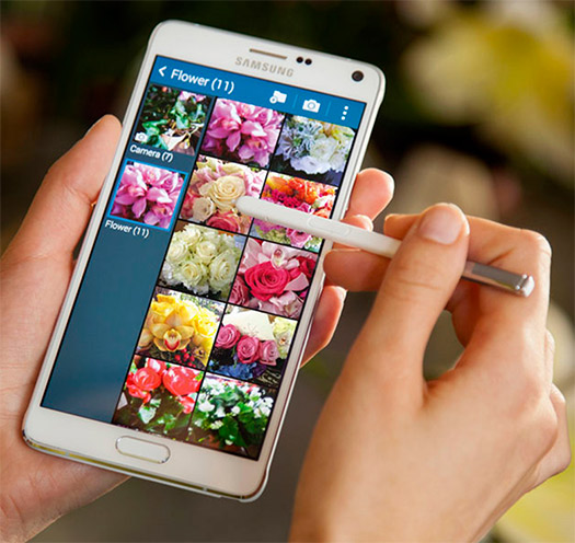 El Samsung Galaxy Note 4 pantalla viendo galería 