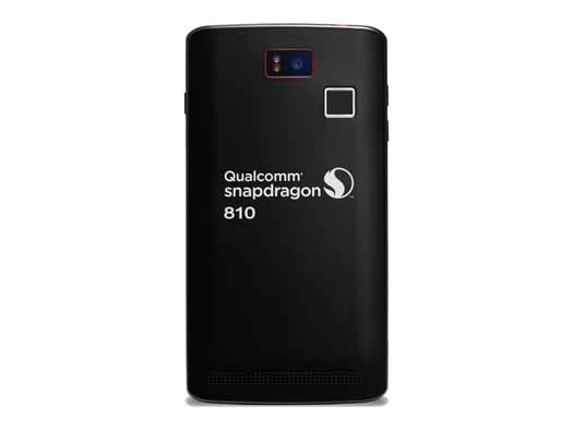 Smartphone Intrinsyc con Qualcom Snapdragon 810 posterior