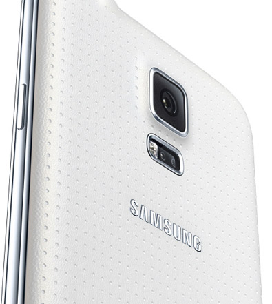 Galaxy S5 detalle en color blanco
