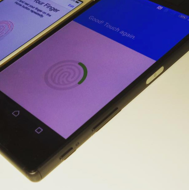 Los Sony Xperia Z5 y Z5 compact  sensor de huellas en botón encendido