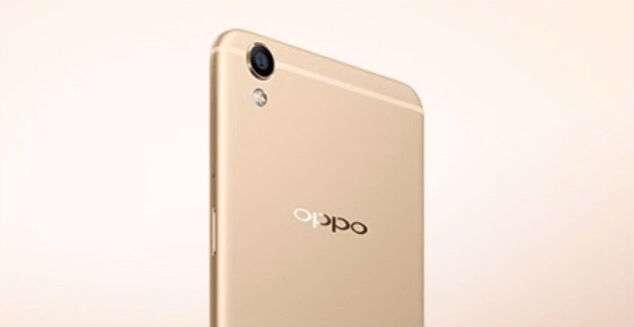 Oppo R9 vista posterior