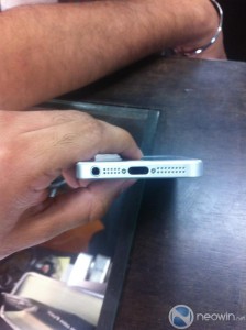 Más imágenes del iPhone 5 tipo dummy