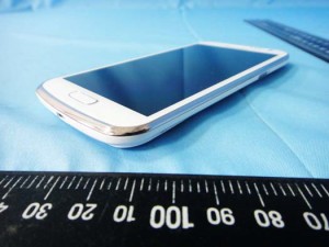Samsung Galaxy Premier Fotos en vivo y más especificaciones