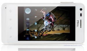 M4tel SS550 Genius Android 2.3 ya en Telcel color blanco