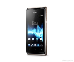 Sony Xperia E dual con Android 4.0 ICS