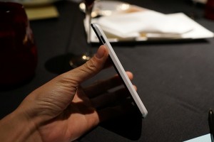 LG Nexus 4 en color blanco