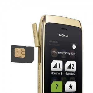 Nokia Asha 310 dual-SIM básico con WiFi