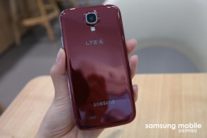 Samsung Galaxy S4 LTE-A Unboxing color rojo Red Aurora