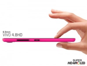 BLU Vivo 4.8 HD color rosa espesor