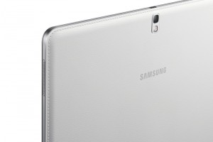 Samsung Galaxy Tab Pro 10.1 oficial detalle cámara con Flash LED