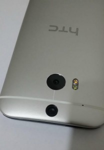 El Nuevo HTC One 2014 (M8) trasera cámara Dual detalle