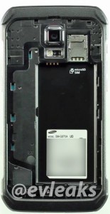 Samsung Galaxy S5 Active frente interior ranuras