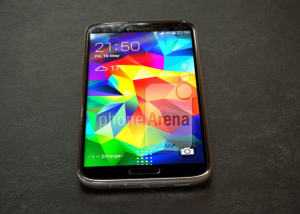 El Galaxy S5 Prime Alpha en fotos en directo pantalla acostado