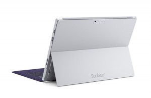 Surface Pro 3 con teclado parte trasera