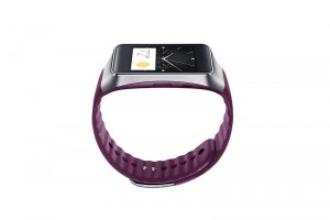 Samsung Gear Live color rojo vino de lado pantalla