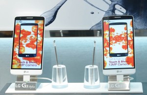 LG G3 Stylus mostrado en aparador