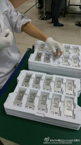 Samsung Galaxy S6 baterías en planta