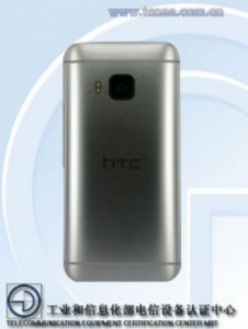 HTC One M9e vista posterior