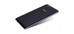 Blu Life XL 4G cubierta negro