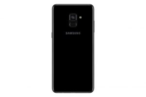 Samsung Galaxy A8 y Galaxy A8+ cámara posterior color negro