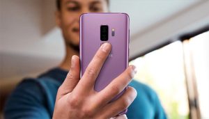 Samsung Galaxy S9 color morado para México - cámara posterior con lector de huellas